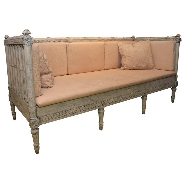Swedish Day Bed