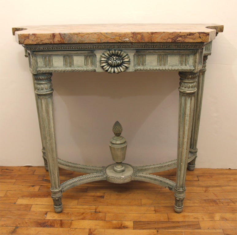 Lovely Louis XVI-style console with giallo siena marble top.<br />
Nice color and extremely pretty.