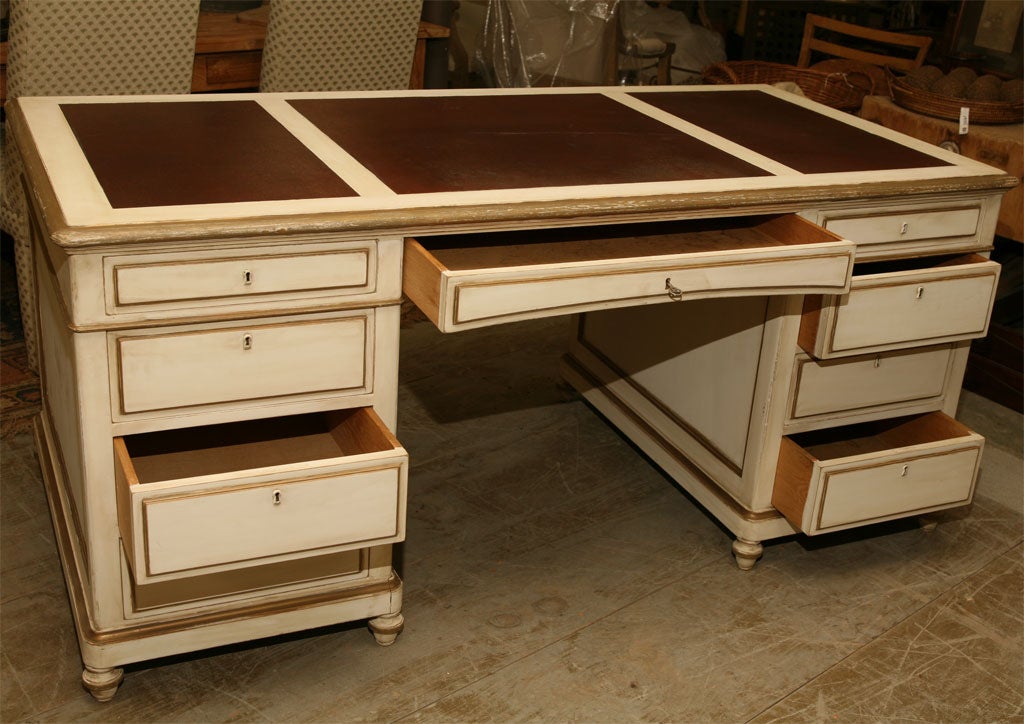 Painted Executive Desk In Excellent Condition In Sheffield, MA