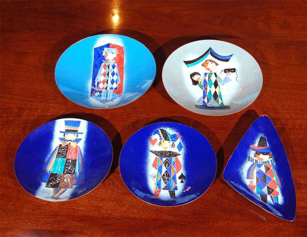 This is an other sample of the Austrian/American artist known for bronzes and murals in Chicago and Los Angeles.