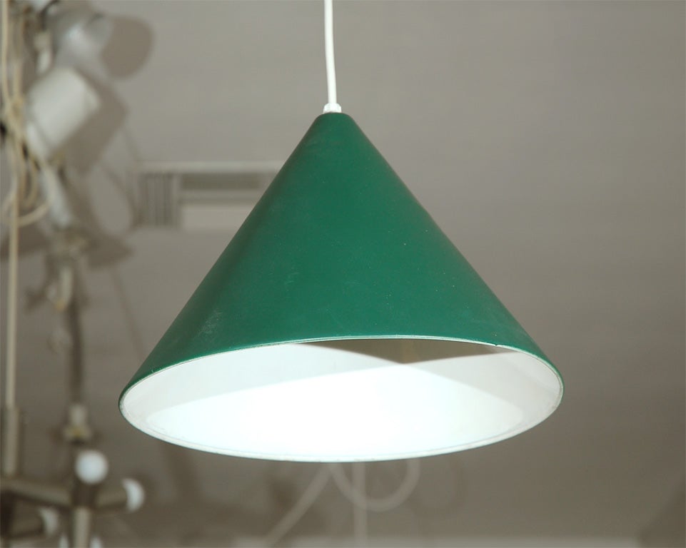 Arne Jacobsen for Louis Poulsen billiard green light lable