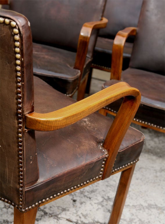 Set of 10 Leather Conference Room Chairs 3