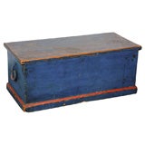 19THC ORIGINAL BLUE PAINTED TRUNK FROM NEW ENGLAND