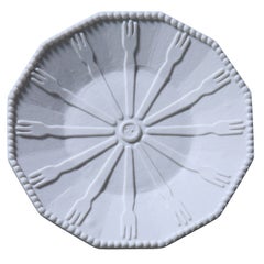 BUTTON-PORCELAIN PLATE BY J. SMEETS & N. TYNAGEL