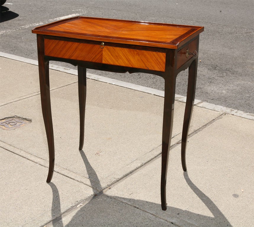 Louis XV Style French Side Table In Good Condition For Sale In Hudson, NY