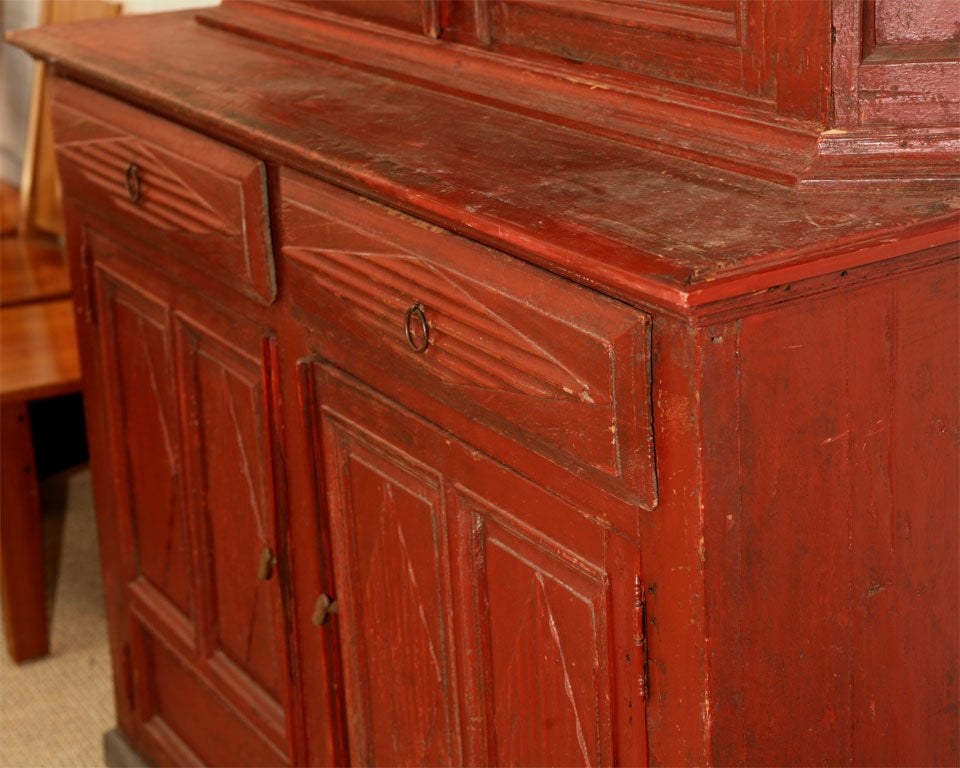 Painted Swedish cabinet with 4 doors and 2 drawers 5
