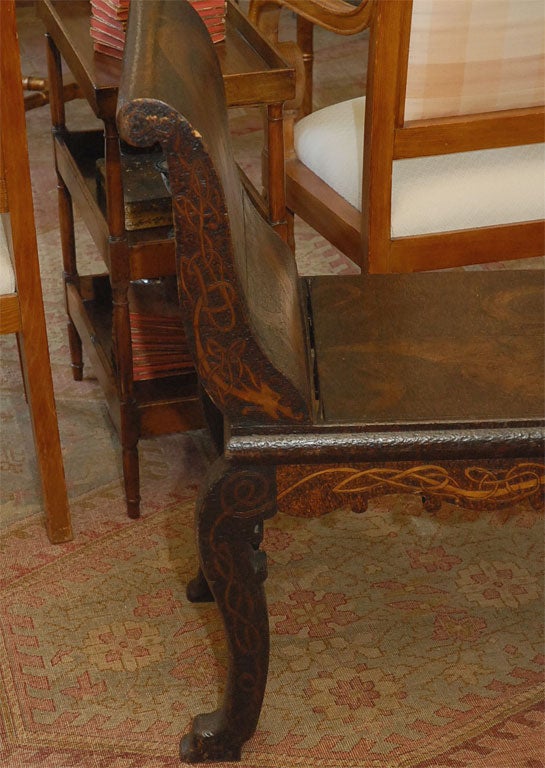 Chinoiserie wood carved bench For Sale 1