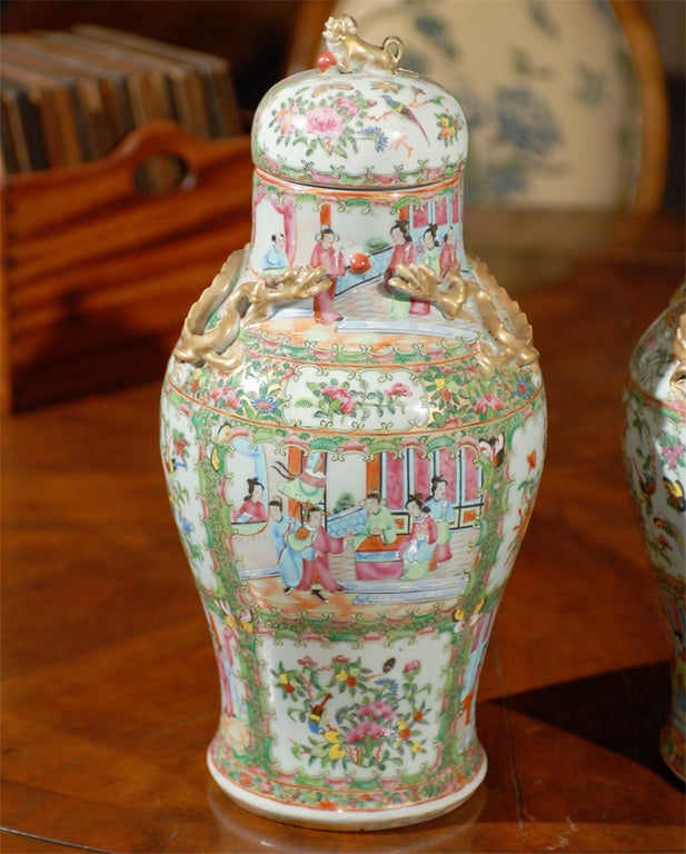 Chinese Pair of Rose Medallion Vases For Sale