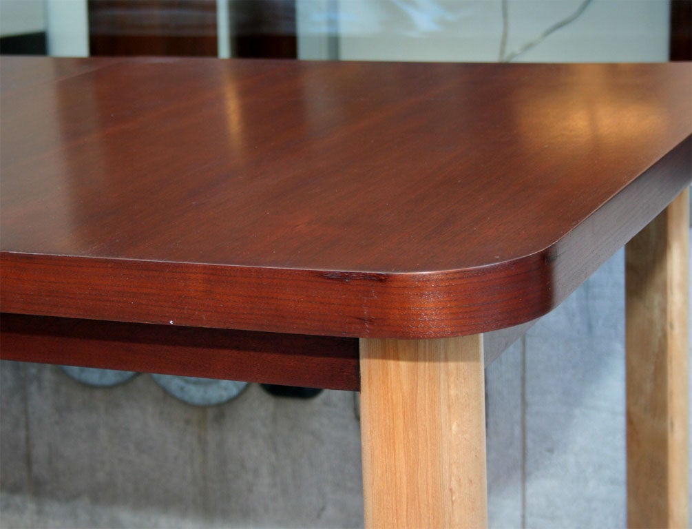 Sophisticated Art Deco Dining Table in Walnut and Birch by Gilbert Rohde In Excellent Condition In New York, NY