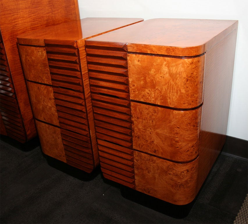Streamlined Art Deco End Table in Bird's Eye Maple