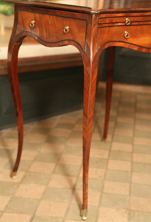 18th Century An Important George III  Mahogany Writing Table For Sale