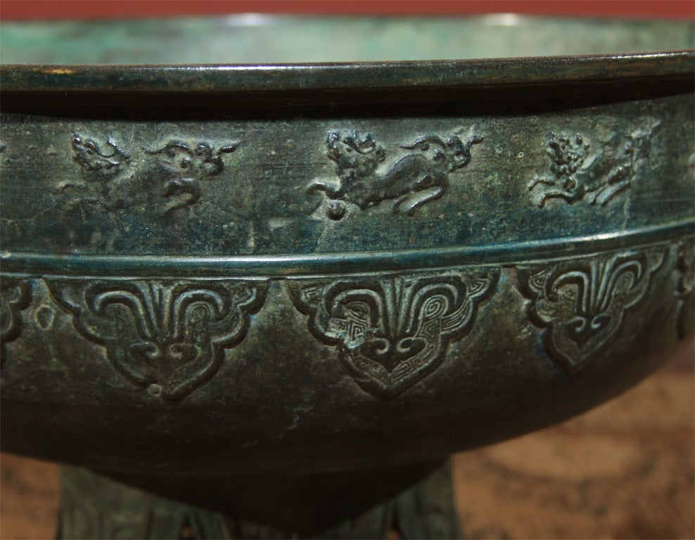 19th Century Japanese Finely Cast Bronze Mizu-bachi or Water Vessel Bowl For Sale