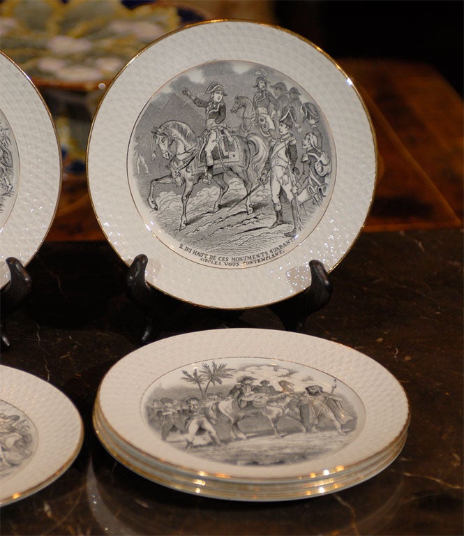 Set of Ten 19th Century Napoleon Dessert Plates with Gilded Edge For Sale 2