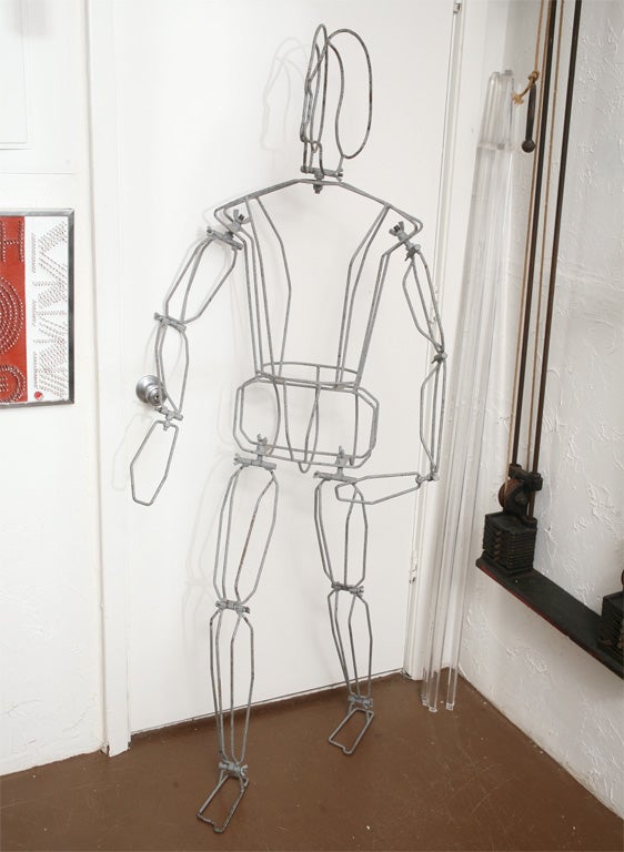 1940's Wire Mannequin 3