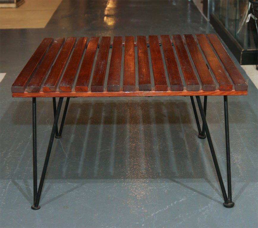 Pair of Vintage  Chairs and Low Table       Saarinen Associates 2