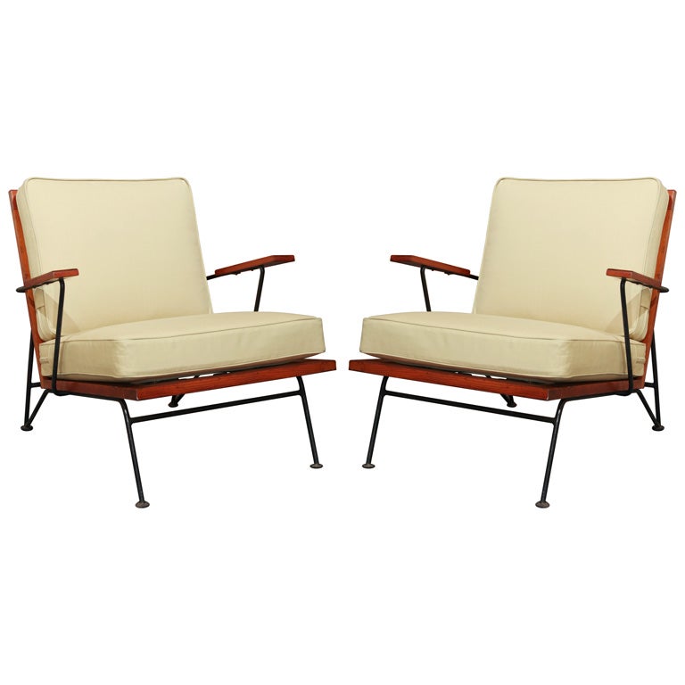 Pair of Vintage  Chairs and Low Table       Saarinen Associates