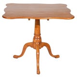 Antique American Maple Tilt Top Table