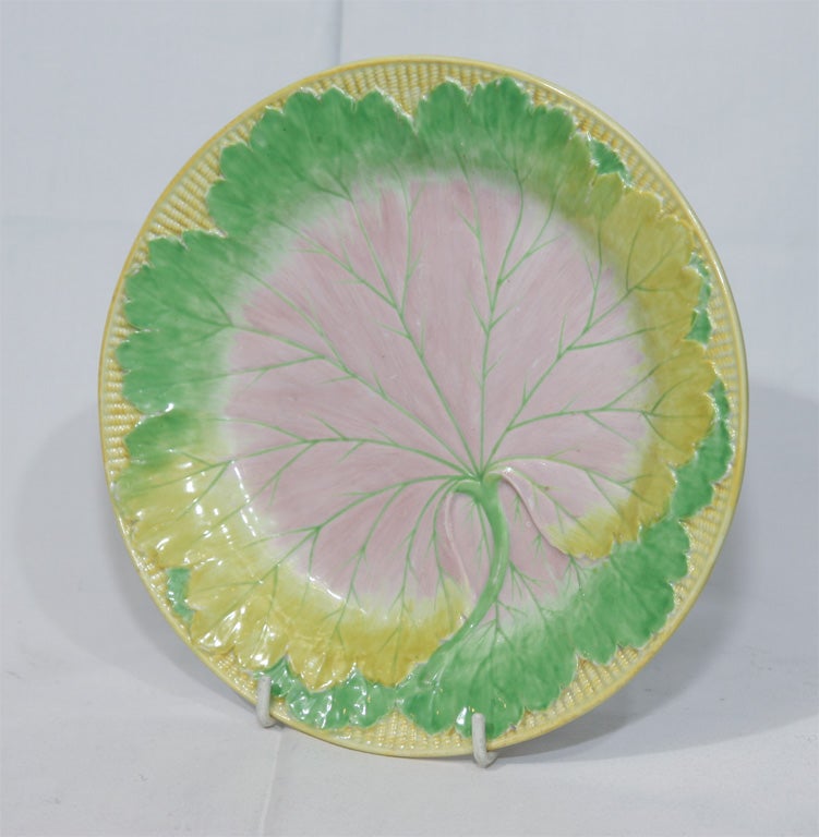 A set of 20 Wedgwood Leaf Pattern Desserts