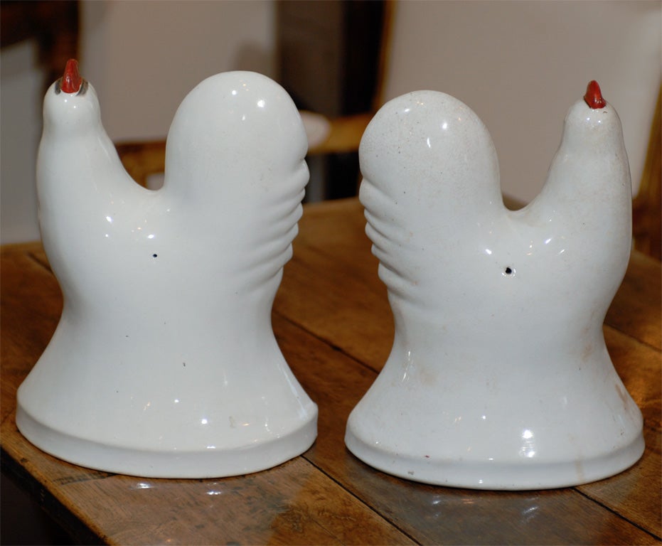 Pair of Staffordshire roosters 1