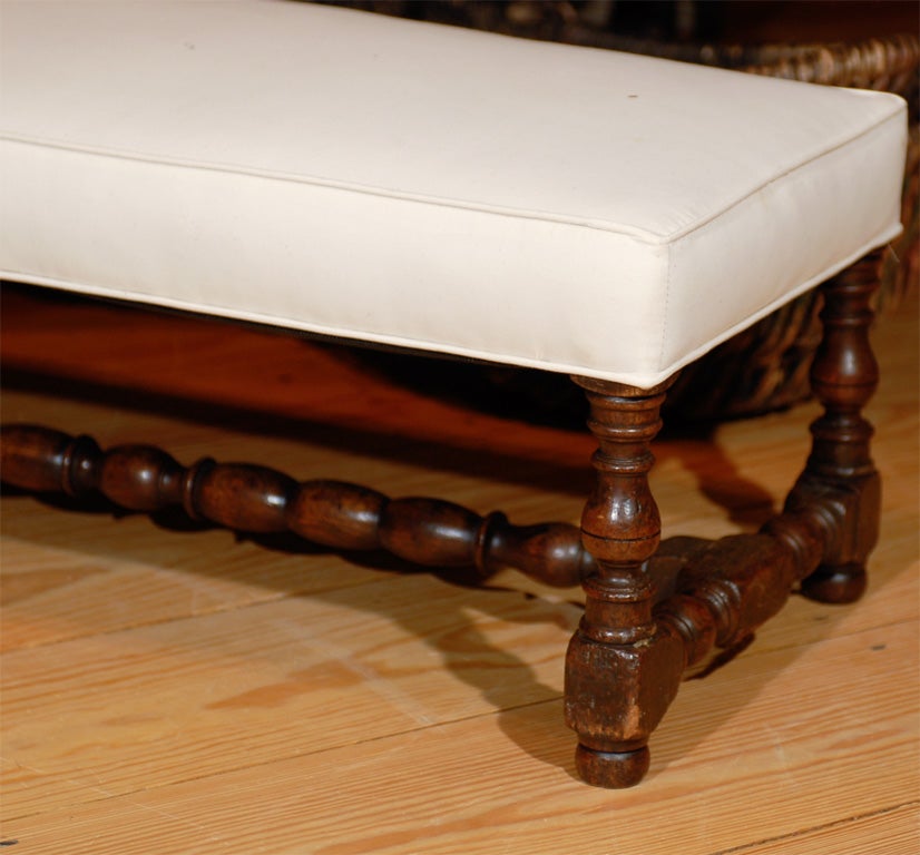 Low English Bench