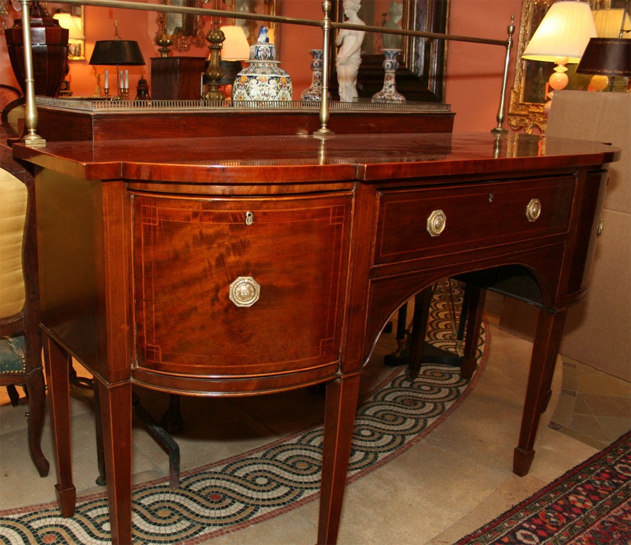 English George III Mahogany Sideboard, ca 1790