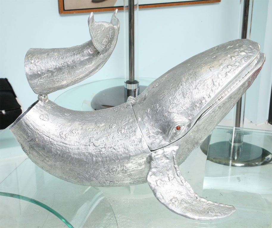 American MONUMENTAL ARTHUR COURT WHALE CHAMPAGNE/WINE COOLER