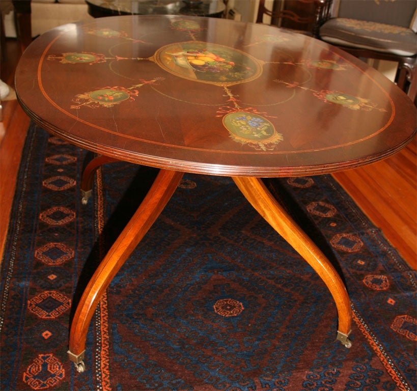 Hand-Painted Mahogany Center Table/Breakfast Table In Excellent Condition In Great Barrington, MA