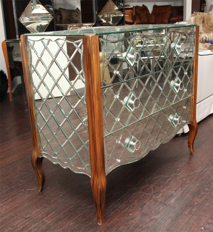 VINTAGE DIAMOND QUILTED MIRRORED DRESSER at 1stdibs