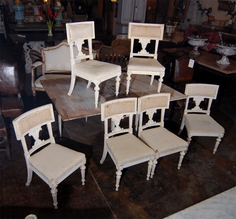 Set of 6 painted Gustavian chairs