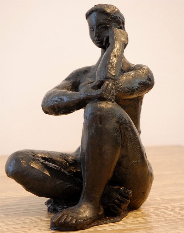 Bronze signé représentant un nu assis par Antoniucci Volti 4