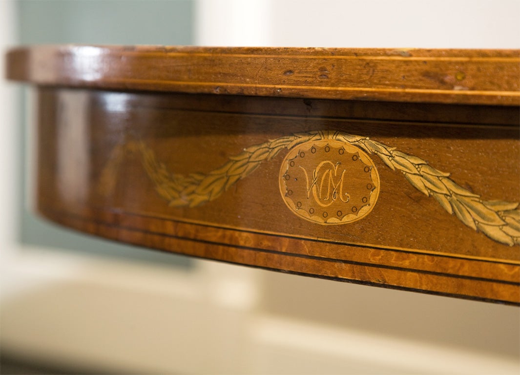 19th Century English Centre Table Inlaid with 12 Signs of the Zodiac 5