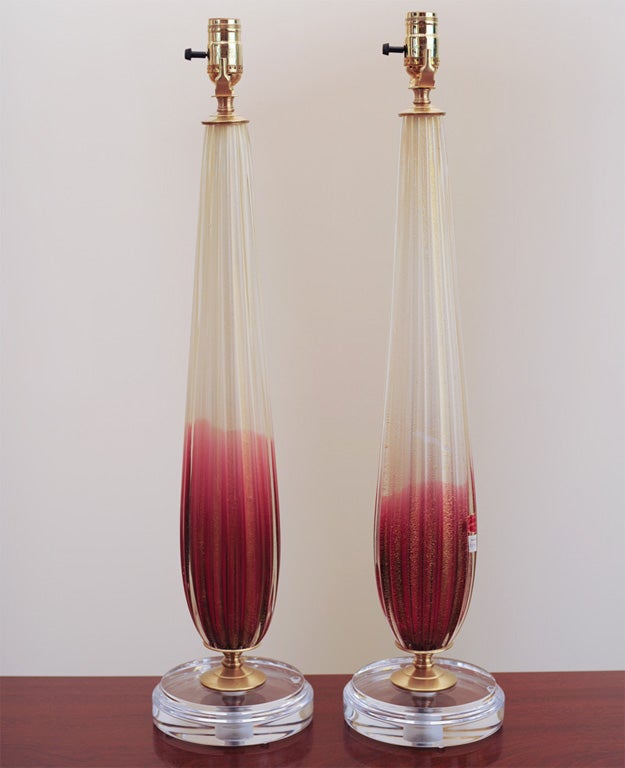 Barovier & Toso Cranberry and Cream Murano Lamps on Acryllic 5