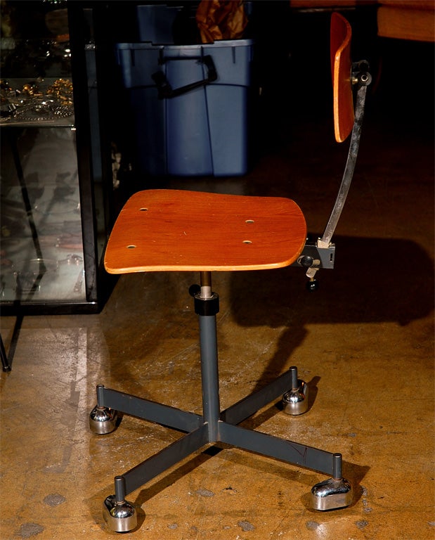 Rare and early swivel Kevi office/desk chair with chrome casters 1