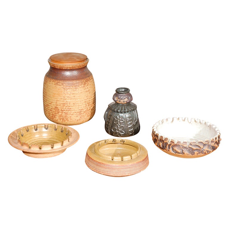 Collection of Victoria Littlejohn ceramics/pottery stoneware