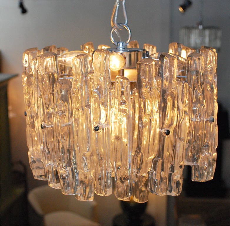 LUCITE ICICLE CHANDELIER 3