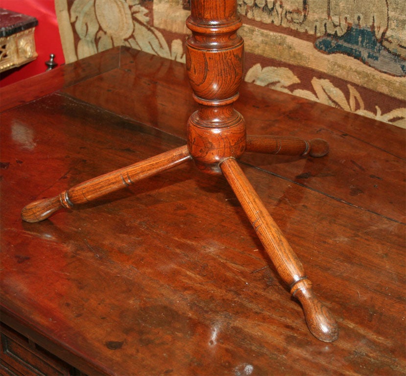 Rare 18th Century English Elm Turned Leg Table In Good Condition For Sale In Greenwich, CT