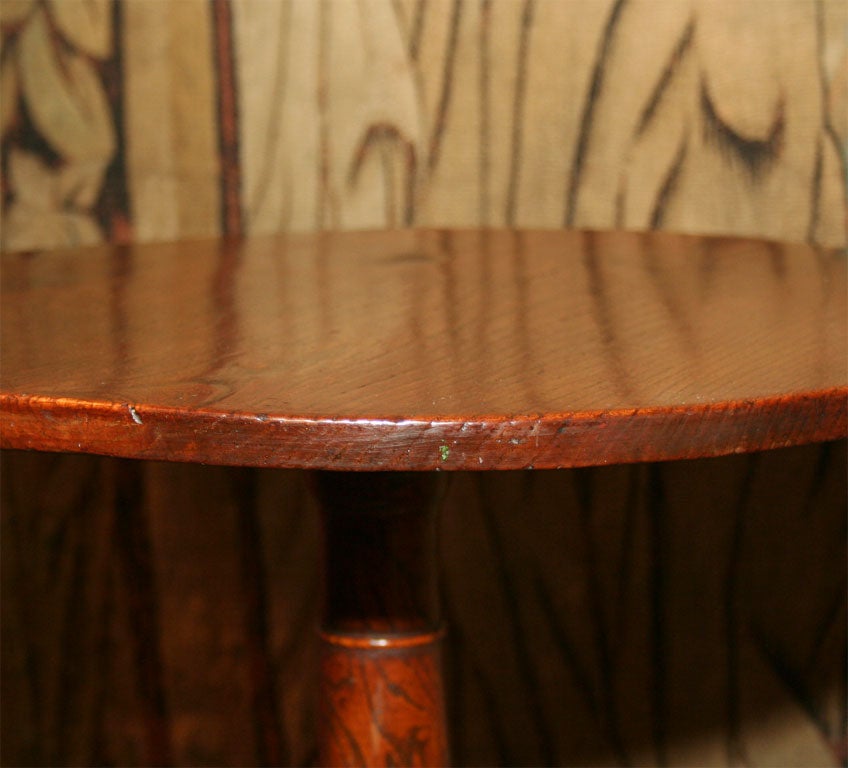 Rare 18th Century English Elm Turned Leg Table For Sale 1