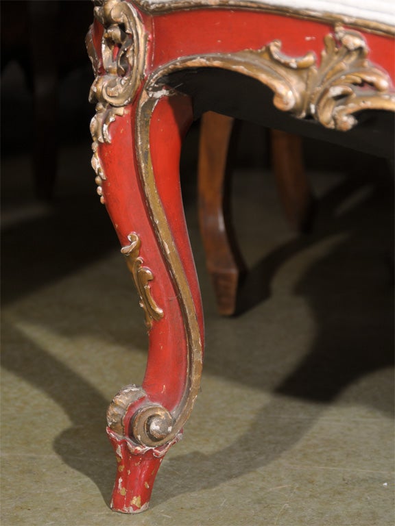 19th Century Venetian Red And Gilt Wood Canape 3