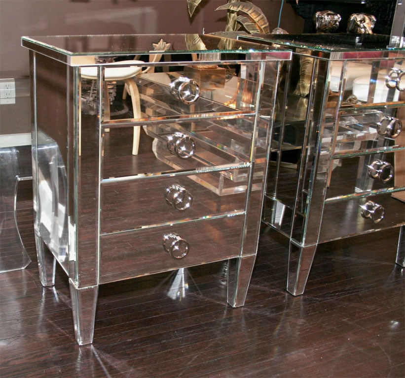 Modern Pair of 4-Drawer Mirrored End Tables For Sale