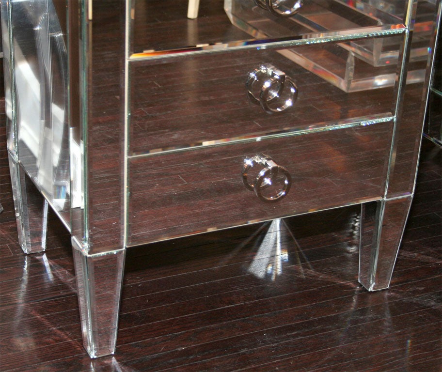Pair of 4-Drawer Mirrored End Tables In New Condition For Sale In New York, NY