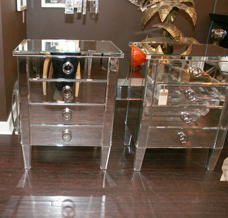 American Pair of 4-Drawer Mirrored End Tables For Sale