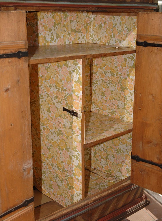 Bavarian Marriage Cabinet 2