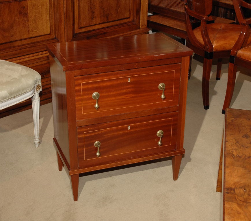 19th Century Swedish mahogany bedside commode.  Nice small size.  (BLDD1580/10)