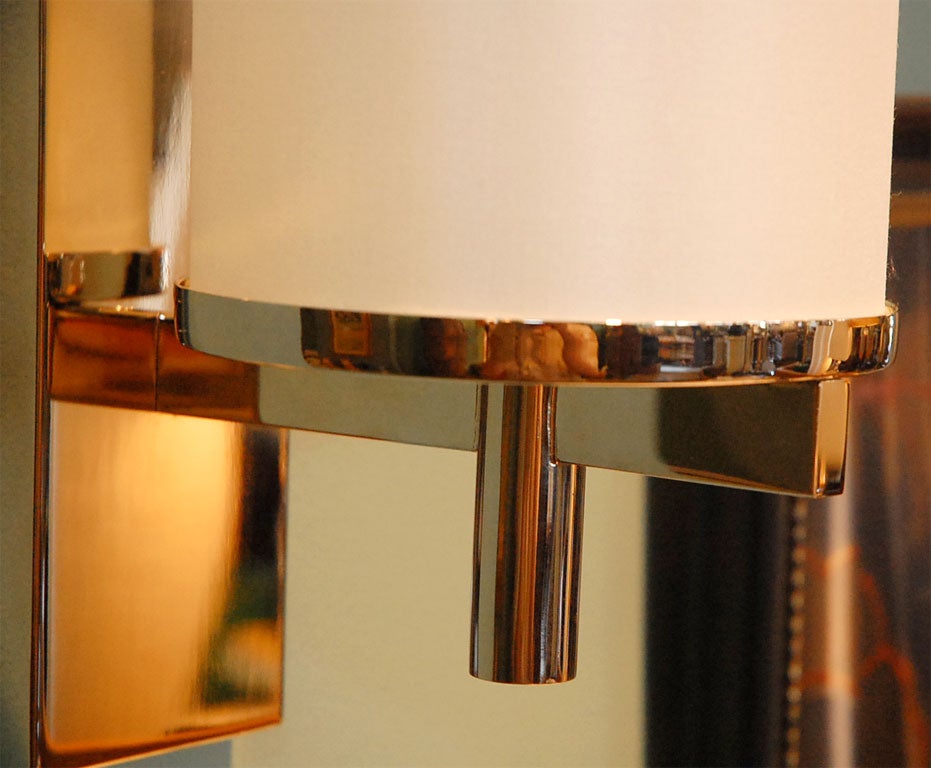 Paul Marra Design Silk Drum Sconce In Excellent Condition For Sale In Los Angeles, CA