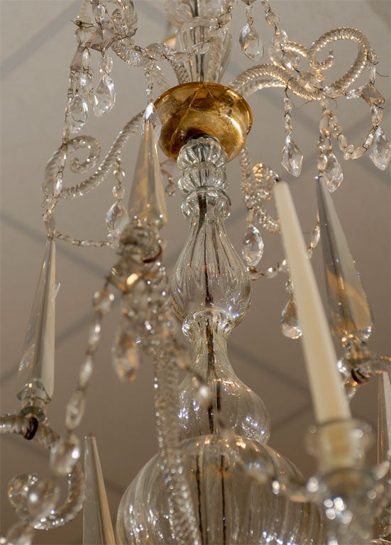 A Fine 18th Century Venetian Crystal Chandelier with Gilt Detail In Good Condition For Sale In Atlanta, GA