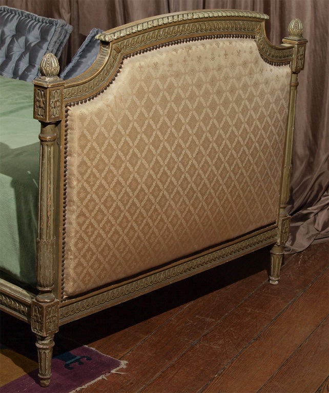 Louis XVI Style Daybed 4