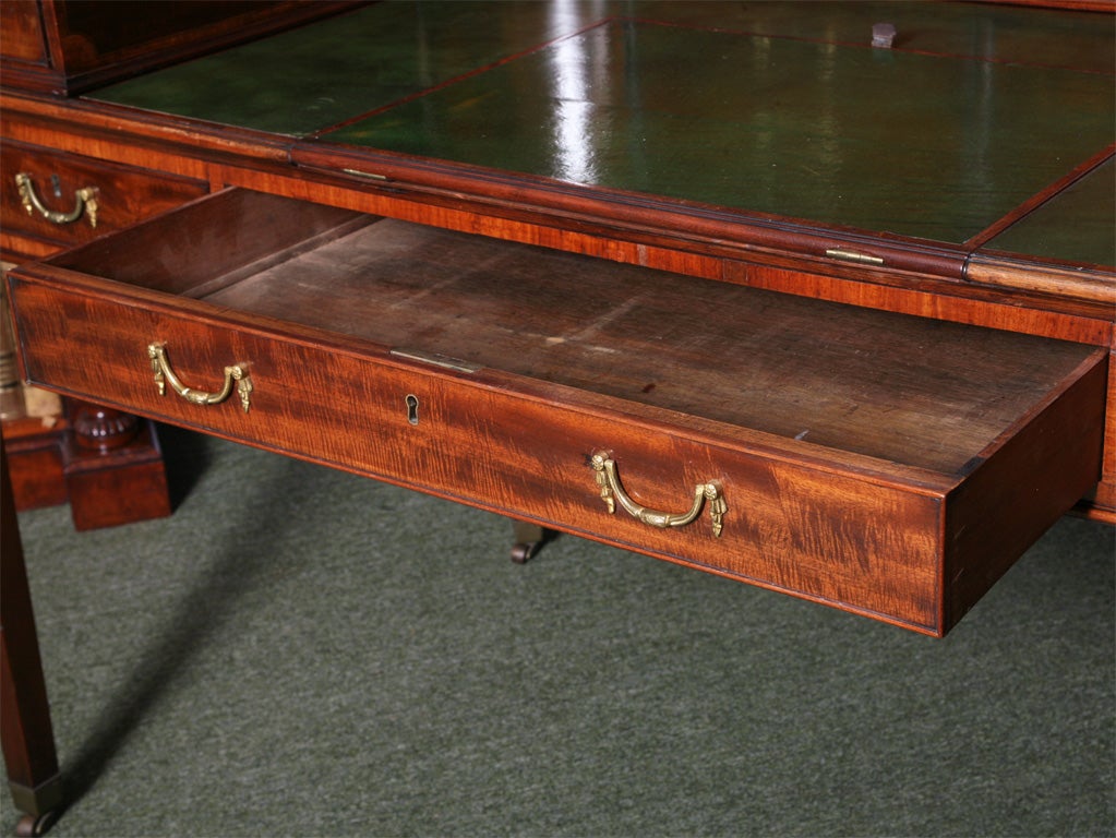 An English 19th century Carlton House desk. For Sale 1