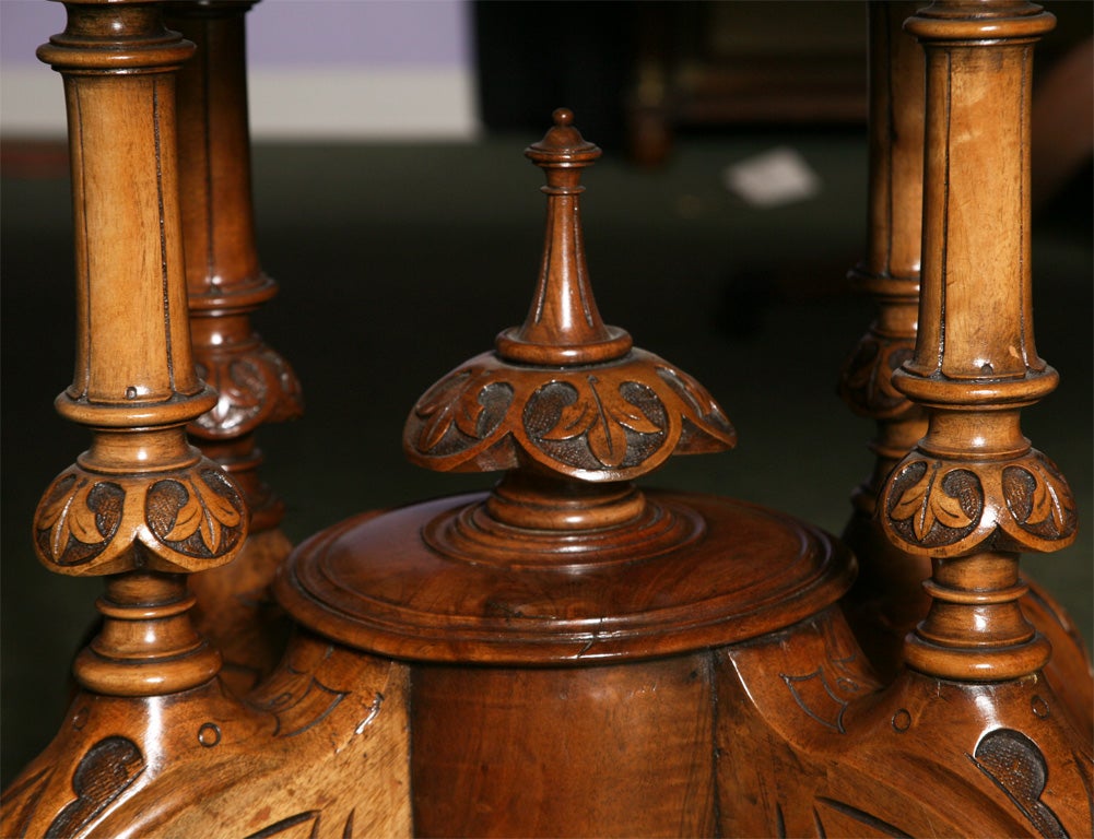 A mid-19th century English tilt - top Walnut Loo Table For Sale 3