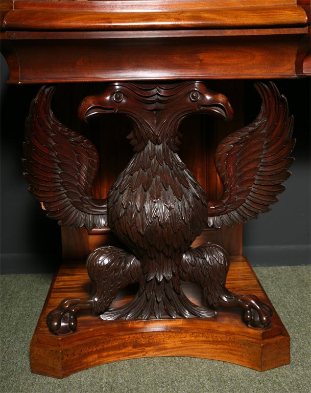 An Impressive Irish serving table. For Sale 2