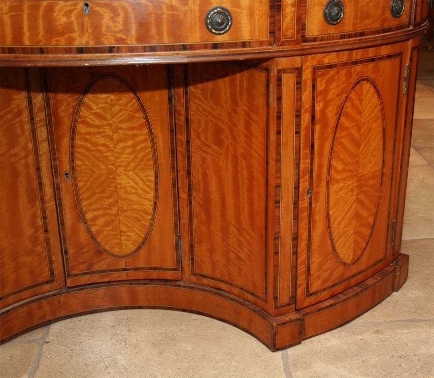 English George III Satinwood Oval Inlaid Leather Top Partners Desk